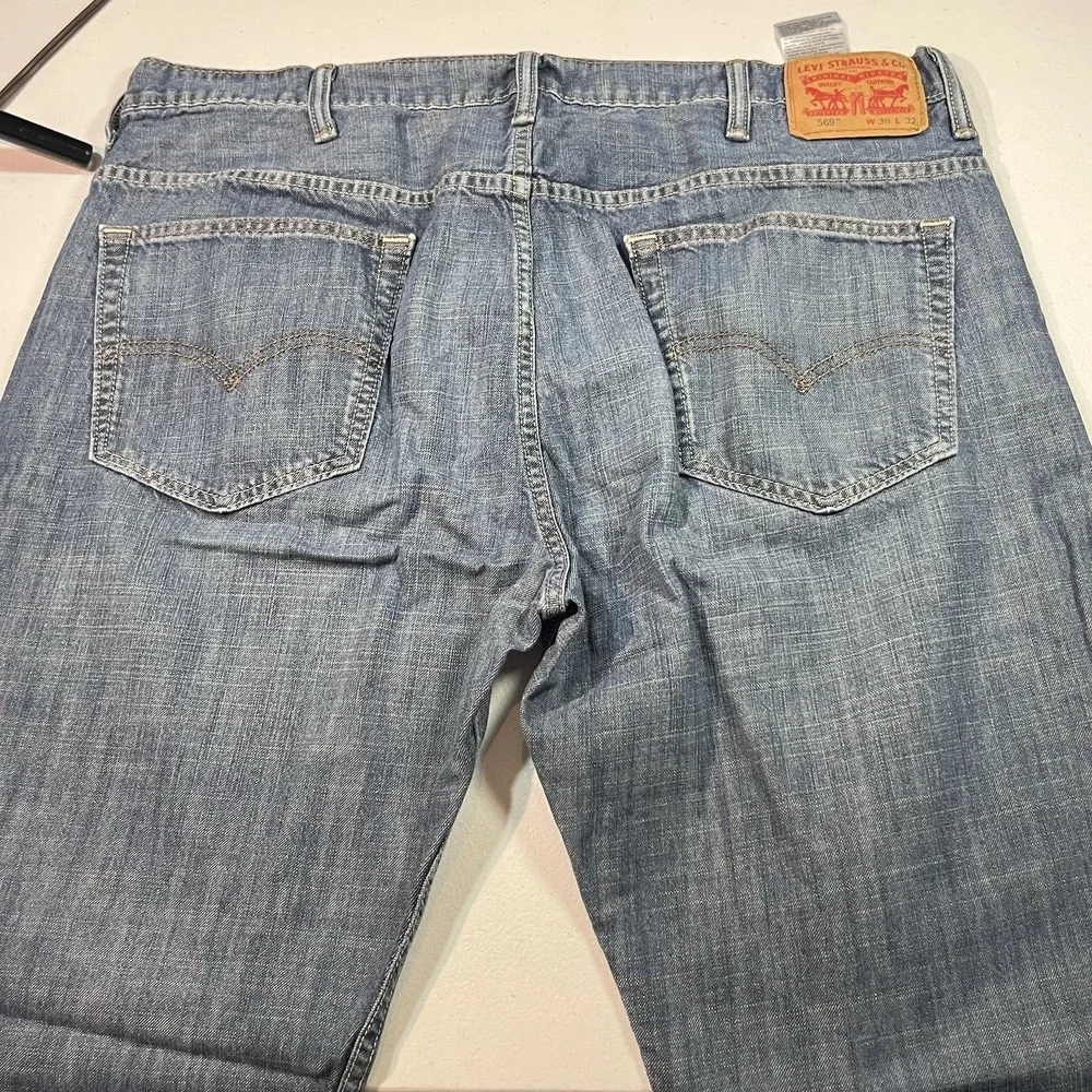 Levis 569 Jeans Mens 38x32 Loose Straight Baggy Medium Wash Denim EUC